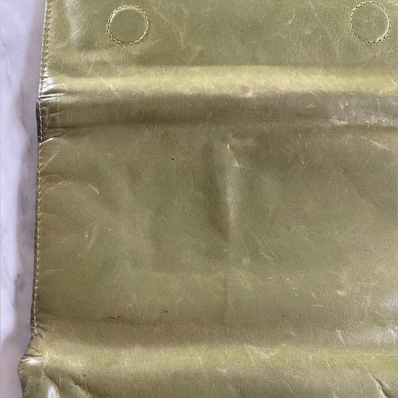 Hobo Women’s Leather Wallet - Light Green, Paisley Lining 🌿💫 - Picture 10 of 13